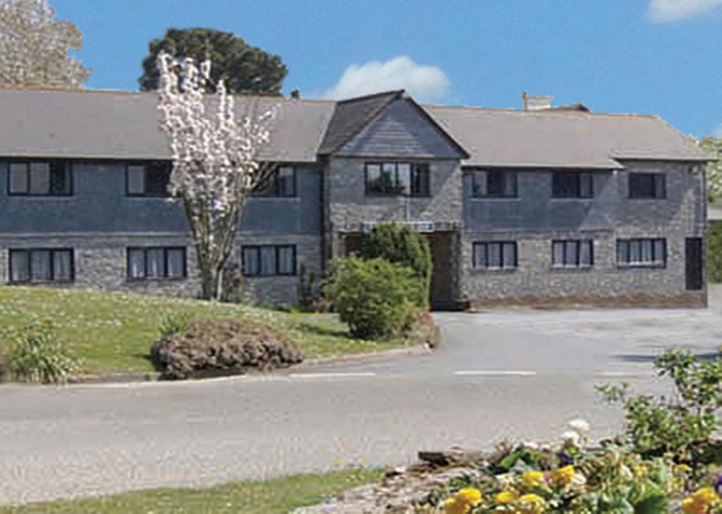 Smithaleigh Farm And Hotel 3*