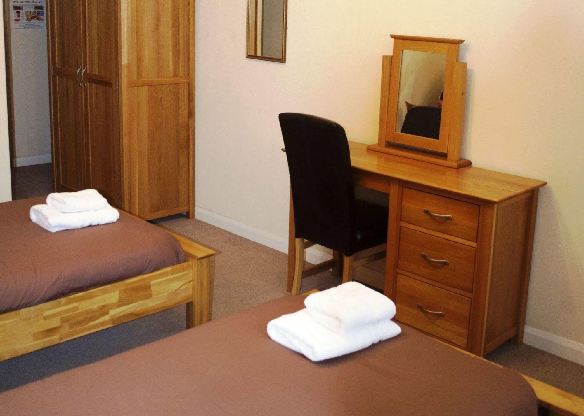 Smithaleigh Farm And Hotel Sparkwell